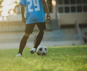 Imagem ilustrativa da imagem Vitória promove torneio social de futebol e integração