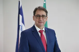Imagem ilustrativa da imagem “Mostrar o que está em jogo”, diz novo coordenador de Ricardo