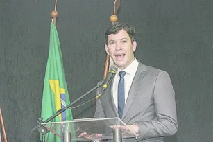 Imagem ilustrativa da imagem Bolsonaro no ES: confusão sobre convite a políticos capixabas