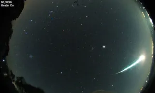 Imagem ilustrativa da imagem Meteoro superbrilhante é avistado em município de Minas Gerais