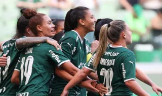 Imagem ilustrativa da imagem Palmeiras goleia Avaí por 6 a 1 e mantém ponta do Brasileiro Feminino