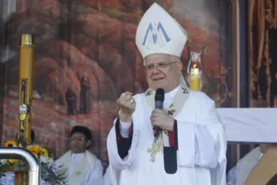 Imagem ilustrativa da imagem Arcebispo emérito Dom Luiz apresenta piora na UTI e igreja pede orações