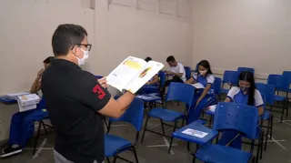 Imagem ilustrativa da imagem Em 2040, Brasil poderá ter carência de 235 mil professores, diz estudo