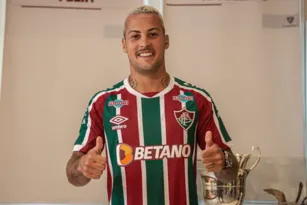 Imagem ilustrativa da imagem Guga troca o Galo pelo Fluminense