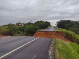 Imagem ilustrativa da imagem São Mateus tem cinco rodovias fechadas por conta da chuva. Confira