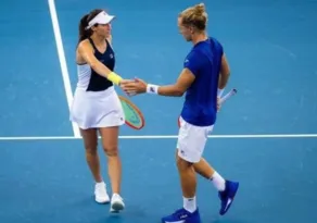 Imagem ilustrativa da imagem Stefani e Matos batem outra dupla da casa e vão à final do Australian Open