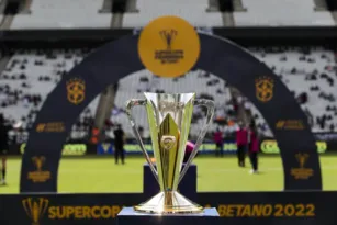Imagem ilustrativa da imagem Corinthians e Flamengo disputam decisão da Supercopa do Brasil