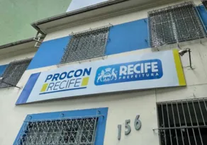 Imagem ilustrativa da imagem Procon autua lanchonete em Recife que não aceitava dinheiro como pagamento