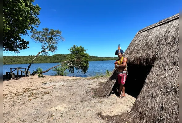 cacique pedro disse que o turismo de experiência é uma chance para mostrar  a cultura indígena para as pessoas