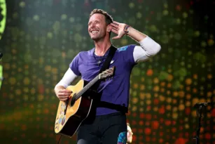 Imagem ilustrativa da imagem Coldplay é processado pelo ex-gerente de carreira da banda, Dave Holmes