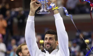 Imagem ilustrativa da imagem Djokovic vence o US Open e chega a seu 24º título de Grand Slam