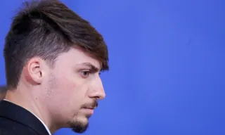 Imagem ilustrativa da imagem Jair Renan, “Filho 04”, vive em apartamento de R$ 1,3 milhão