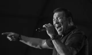 Imagem ilustrativa da imagem Morre Steve Harwell, ex-vocalista da banda Smash Mouth, aos 56 anos