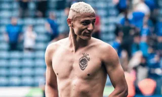Imagem ilustrativa da imagem Richarlison não marca na seleção e mantém seca na temporada