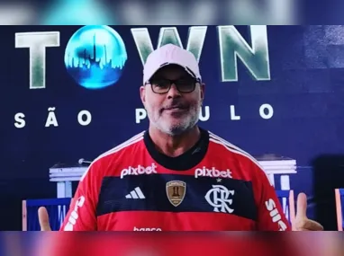 Bruno Mars encerrou o The Town 2023 e já prometeu voltar em breve