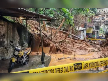 Capotamento foi filmado por outro motorista