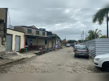 Imagem ilustrativa da imagem Funcionários e clientes feitos reféns durante assalto à padaria em Vila Velha