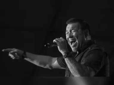 Imagem ilustrativa da imagem Morre Steve Harwell, ex-vocalista da banda Smash Mouth, aos 56 anos