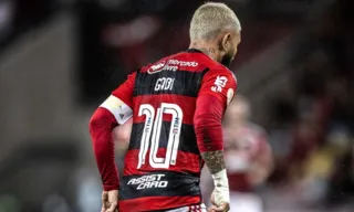 Imagem ilustrativa da imagem Em queda livre