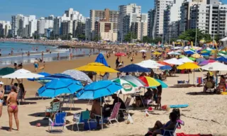 Imagem ilustrativa da imagem “Esquenta do verão” tem praias lotadas em Guarapari