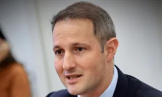 Imagem ilustrativa da imagem Fumaça