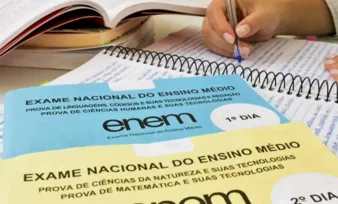 Imagem ilustrativa da imagem AO VIVO | Professores fazem aulão com dicas para o ENEM 2023