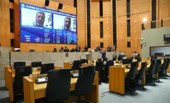 Imagem ilustrativa da imagem Deputados aprovam limite maior de idade para ser PM no Espírito Santo
