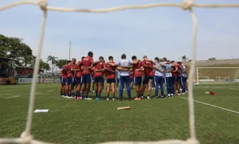 Imagem ilustrativa da imagem Red Bull Bragantino vence e segue com chances de terminar Brasileirão no G-4