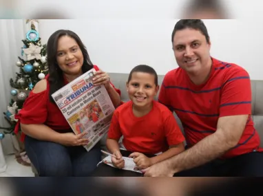 Imagem ilustrativa da imagem A Tribuna sorteia 10 kits de Natal nesta quarta-feira!