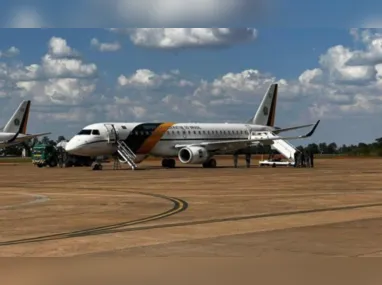 69 brasileiros voltaram ao país no terceiro avião da FAB