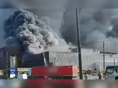 Incêndio em fábrica da Cacau Show