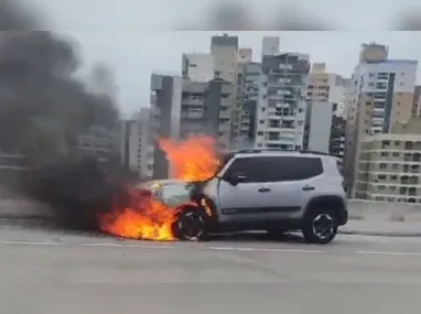 Trânsito na Terceira Ponte na manhã desta terça-feira