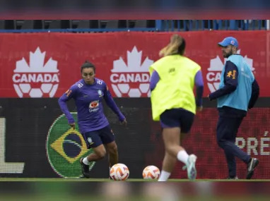 A cearense Julia de Carvalho vai acompanhar a final do estádio, no Uruguai