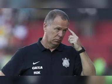 Mano Menezes acertou volta ao Corinthians