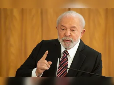 Imagem ilustrativa da imagem Em decisão inédita e após Bolsonaro, TCU vai fiscalizar presentes de Lula