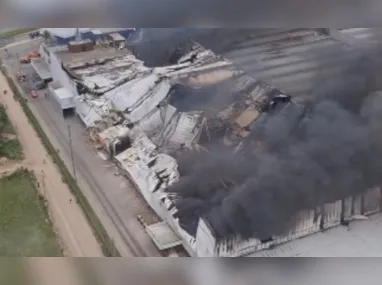 Imagem ilustrativa da imagem Governador do ES e Findes se pronunciam sobre incêndio em fábrica de Linhares