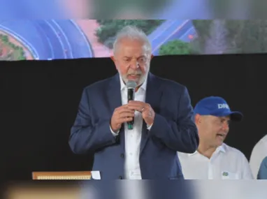 Lula disse que ex-presidente não inaugurou obra no Estado: “Pelo discurso dele, famílias não conversam mais”