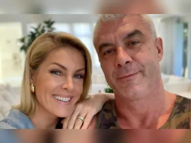 Ana Hickmann e o seu cachorro, Joaquim