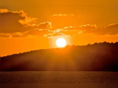 Imagem ilustrativa da imagem Onda de calor no País pode ter máximas com até 15°C acima da média