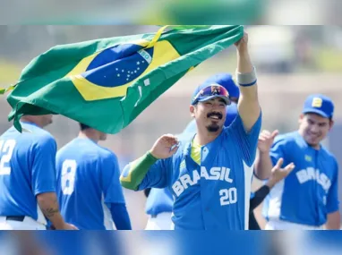 Imagem ilustrativa da imagem Pan: Brasil bate Cuba e segue invicto por pódio inédito no beisebol