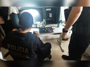 Imagem ilustrativa da imagem Programador é alvo de operação da PF contra violência sexual pela internet no ES