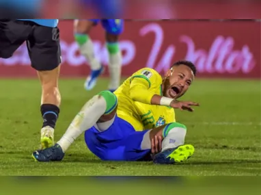 Jogadores do Goiás comemoram após gol