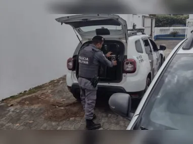 Imagem ilustrativa da imagem Tiro e agressão a policiais militares após assalto a posto de combustíveis no ES