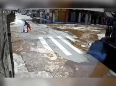 Imagem ilustrativa da imagem Tubulação rompe e deixa moradores sem água em Vila Velha
