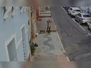 Garrafa de água: MPES pede ações dos municípios para auxiliar pessoas em situação de rua durante a onda de calor