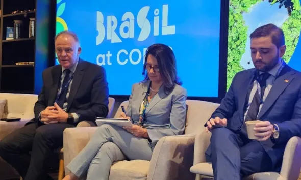 Imagem ilustrativa da imagem ES vai substituir uso de gasolina por etanol em veículos oficiais, diz governador