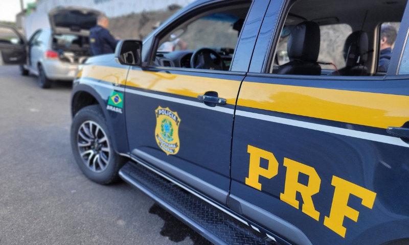 Carros são apreendidos em corrida de rua - Jornal do Carro - Estadão