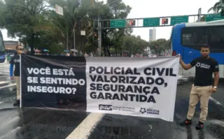 Imagem ilustrativa da imagem Desobedecendo TJPE, policiais civis de Pernambuco mantêm greve no Carnaval