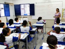 Imagem ilustrativa da imagem Recife lança edital para concurso público com 340 vagas na área da Educação