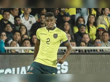 Imagem ilustrativa da imagem A caminho do Corinthians, zagueiro Félix Torres se despede do futebol mexicano